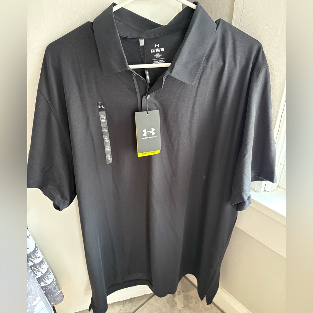 NWT under Armour shirt. Size XL. Black